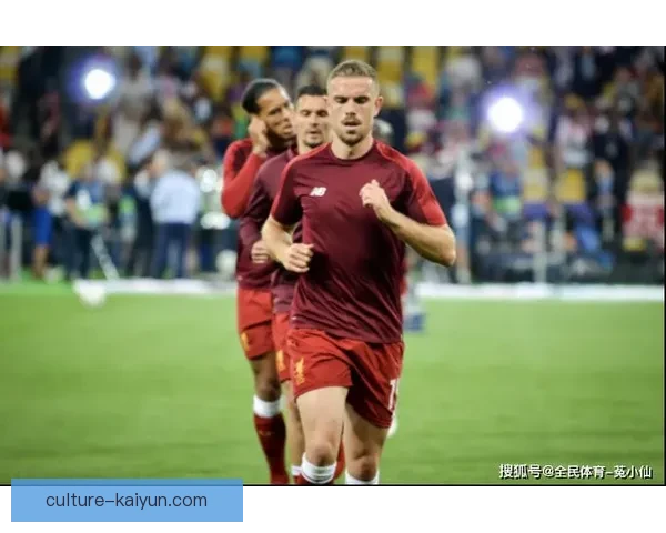 哈兰德在萨尔茨堡红牛期间表现稳健，展现出强大的进攻能力