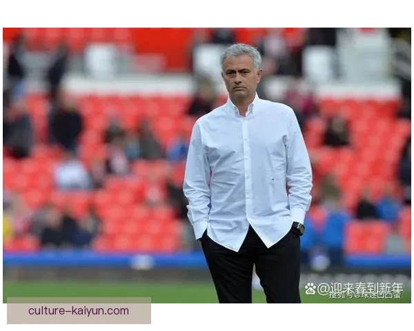 卡佩罗传奇地位：足球界中的标杆教练，影响力依旧显著